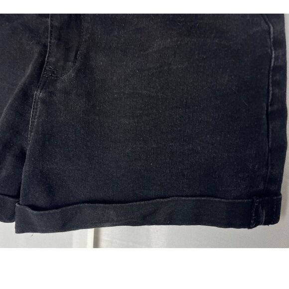 Bundle of 2 pairs of denim shorts dark wash black short high waisted cuffed - Picture 4 of 9